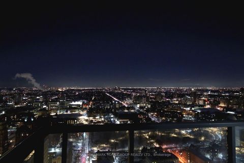 Photo 23 at 3703 - 955 Bay Street, Bay Street Corridor, Toronto