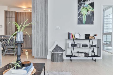 Photo 24 at 3703 - 955 Bay Street, Bay Street Corridor, Toronto