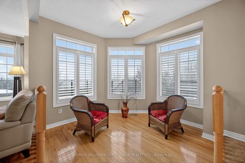 Photo 15 at 99 Barberry Crescent, Oak Ridges, Richmond Hill