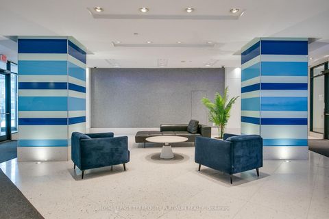 Photo 37 at 727 - 600 Fleet Street, Niagara, Toronto