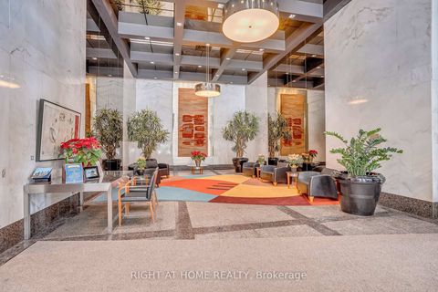 Photo 4 at #2019 - 33 Harbour Square, Waterfront Communities C1, Toronto