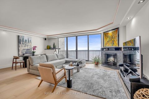 Photo 7 at #2019 - 33 Harbour Square, Waterfront Communities C1, Toronto