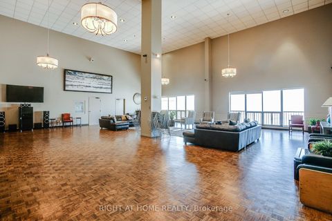 Photo 32 at #2019 - 33 Harbour Square, Waterfront Communities C1, Toronto