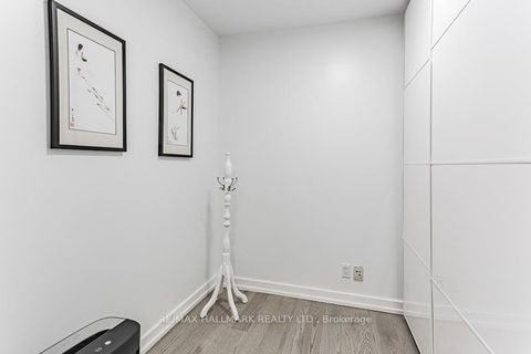 Photo 22 at 1810 - 381 Front Street W, Waterfront Communities C1, Toronto