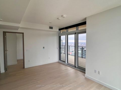 Photo 6 at 7103 - 3 Concord City Place Way, Waterfront Communities C1, Toronto