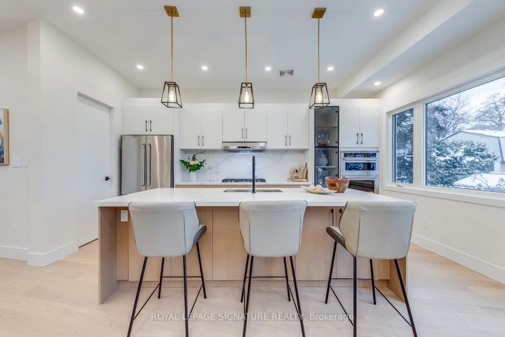 Photo 9 at 24 Merritt Road, Parkview, Toronto