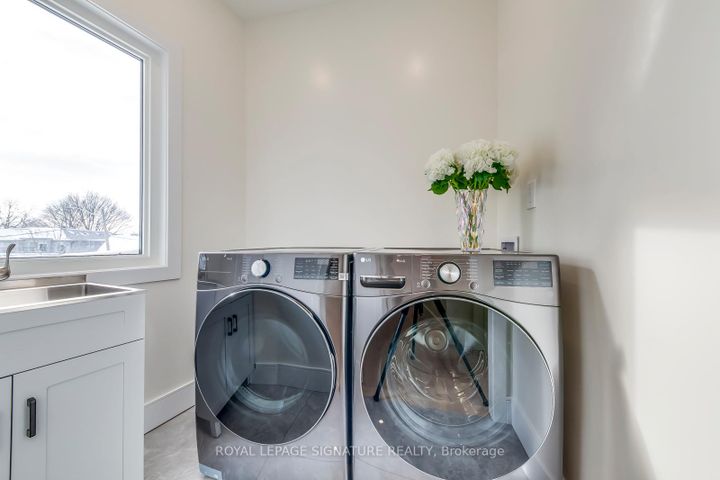 Photo 30 at 24 Merritt Road, Parkview, Toronto