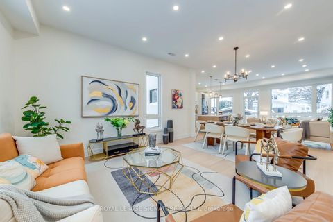 Photo 4 at 24 Merritt Road, Parkview, Toronto