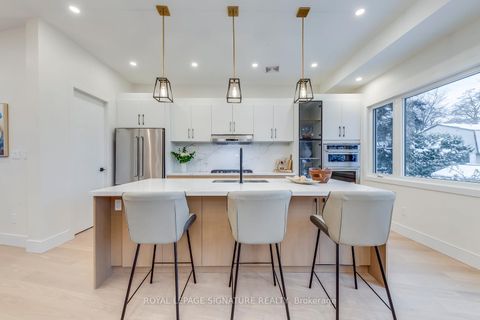 Photo 9 at 24 Merritt Road, Parkview, Toronto