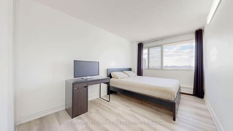 Photo 8 at 2607 - 735 Don Mills Road, Flemingdon Park, Toronto