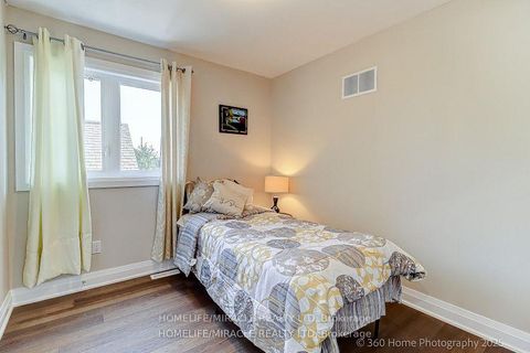 Photo 15 at 688A Midland Avenue, Kennedy Park, Toronto