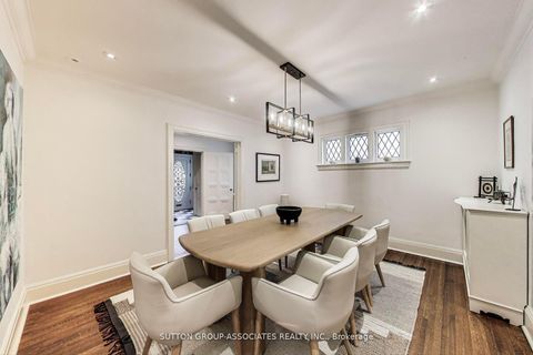 Photo 7 at 202 Forest Hill Road, Forest Hill South, Toronto