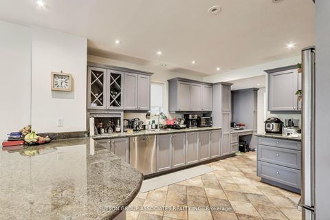 Photo 8 at 202 Forest Hill Road, Forest Hill South, Toronto