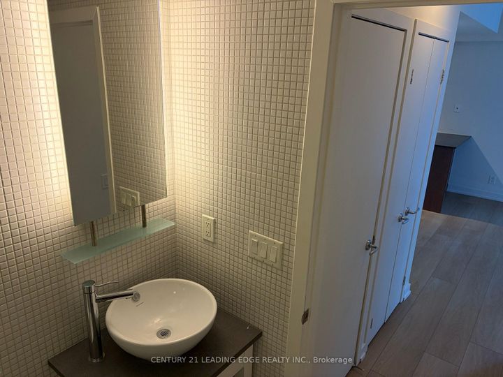 Photo 11 at 1103 - 8 Colborne Street, Yonge Corridor, Toronto