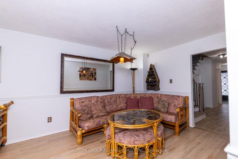 Photo 15 at 15 Miles Court, North Richvale, Richmond Hill