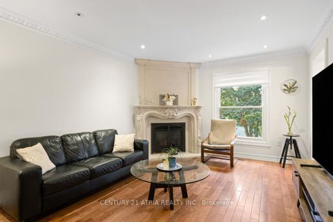 Photo 16 at 33 Autumn Way, Aurora Heights, Aurora