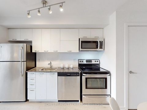 Photo 15 at 2003 - 38 Joe Shuster Way, South Parkdale, Toronto