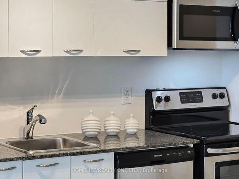 Photo 16 at 2003 - 38 Joe Shuster Way, South Parkdale, Toronto