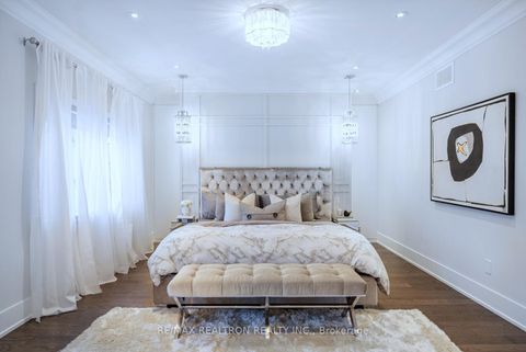 Photo 23 at 61 Cedarpoint Court, Patterson, Vaughan