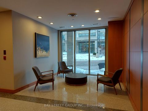 Photo 5 at 1111 - 256 Doris Avenue, Willowdale East, Toronto