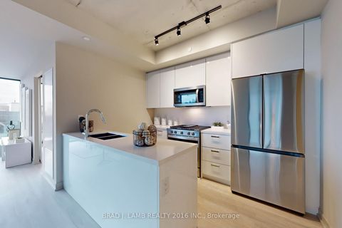 Photo 6 at 518 - 195 McCaul Street, Chinatown, Toronto