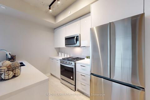 Photo 8 at 518 - 195 McCaul Street, Chinatown, Toronto