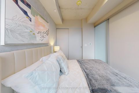 Photo 19 at 518 - 195 McCaul Street, Chinatown, Toronto