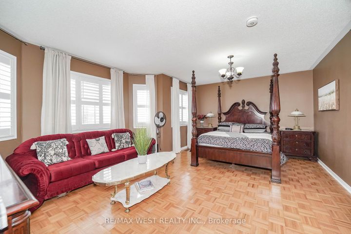 Photo 8 at 38 Bottlebrush Drive, Wellington, Brampton