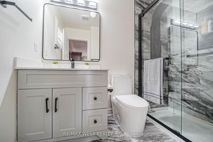 Photo 12 at 38 Bottlebrush Drive, Wellington, Brampton