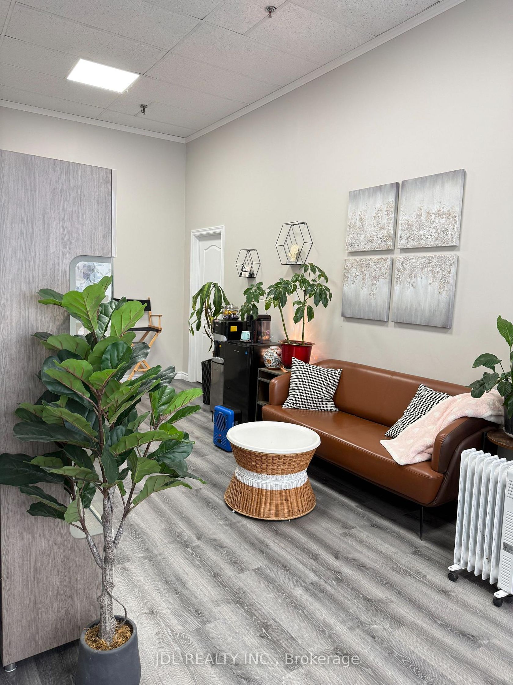 8 - 55 Nugget Avenue, Malvern West, Toronto photo number 2