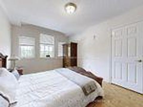 Photo 25 at 24 Cachet Hill Crescent, Sonoma Heights, Vaughan