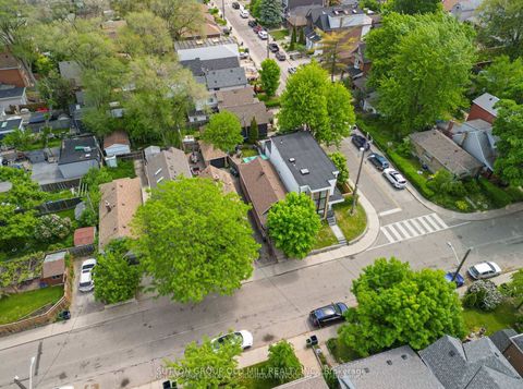 Photo 2 at 703 Willard Avenue, Bloor West Village, Toronto