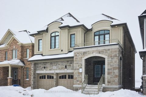 Photo 2 at 357 Danny Wheeler Boulevard, Keswick North, Georgina