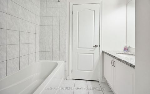 Photo 33 at 357 Danny Wheeler Boulevard, Keswick North, Georgina