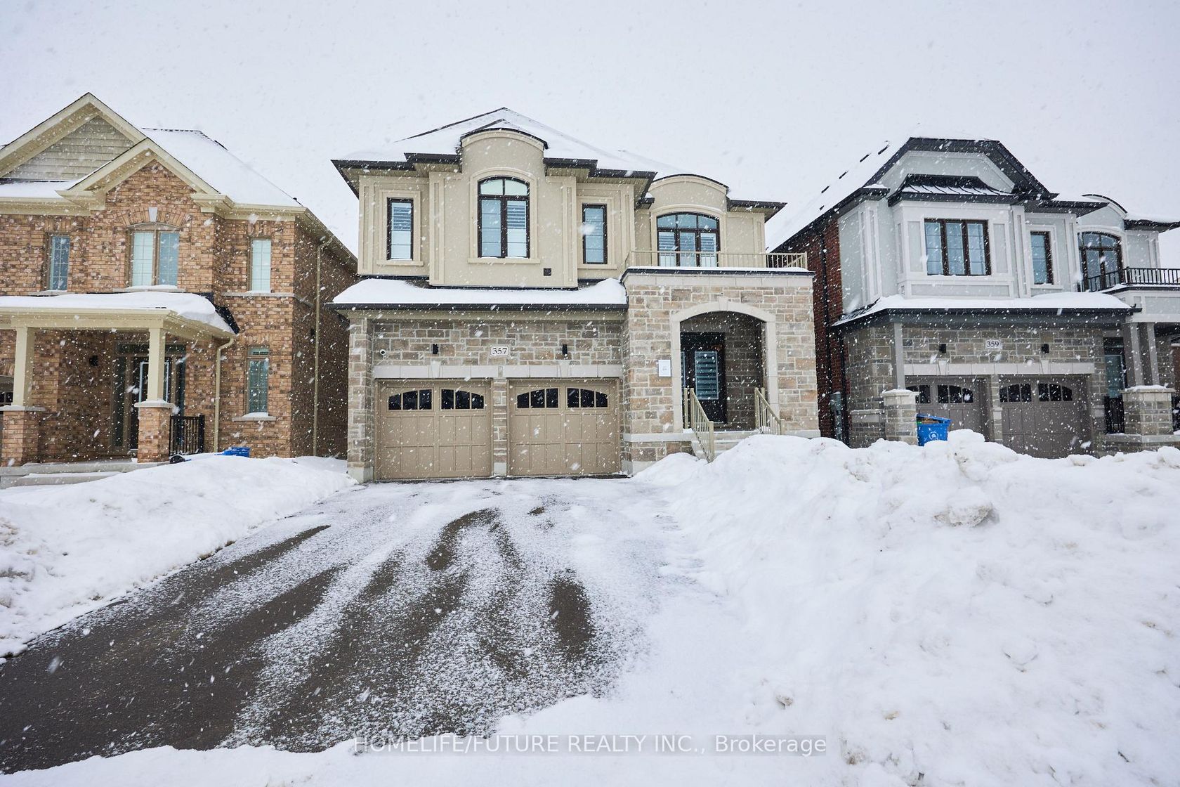 357 Danny Wheeler Boulevard, Keswick North, Georgina photo number 2