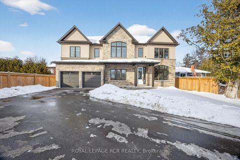 Photo 1 at 28 St. George Street, Sutton & Jackson's Point, Georgina