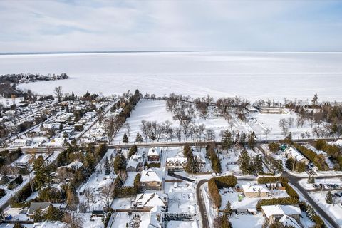 Photo 2 at 28 St. George Street, Sutton & Jackson's Point, Georgina