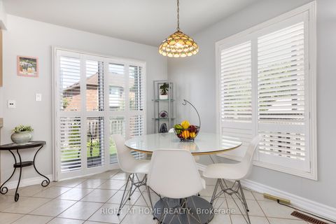 Photo 16 at 68 Rideau Drive, Langstaff, Richmond Hill