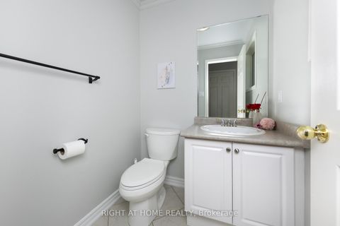 Photo 17 at 68 Rideau Drive, Langstaff, Richmond Hill