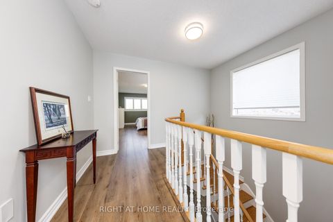 Photo 20 at 68 Rideau Drive, Langstaff, Richmond Hill