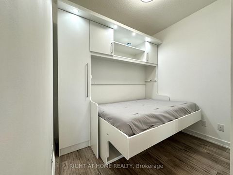 Photo 9 at 321 - 621 Sheppard Avenue E, Bayview Village, Toronto