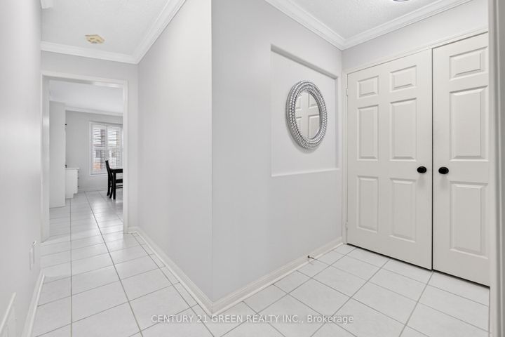 Photo 10 at 1666 Allan Crescent, BE Beaty, Milton