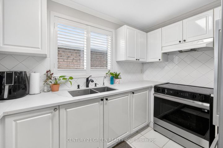 Photo 17 at 1666 Allan Crescent, BE Beaty, Milton