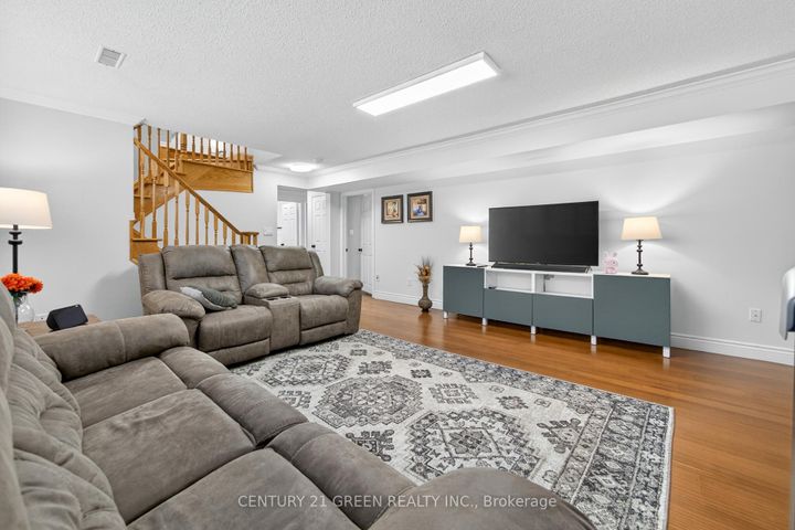Photo 33 at 1666 Allan Crescent, BE Beaty, Milton