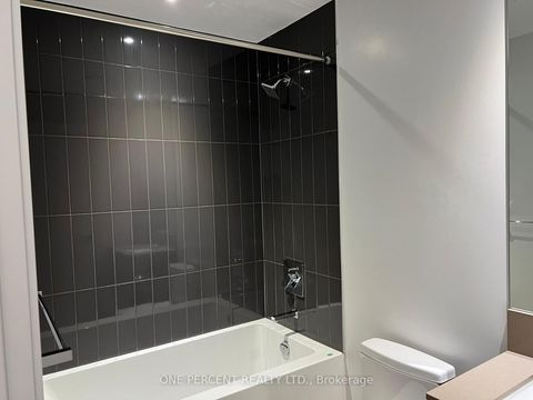 Photo 12 at 204, - 3900 Confederation Parkway, City Centre, Mississauga