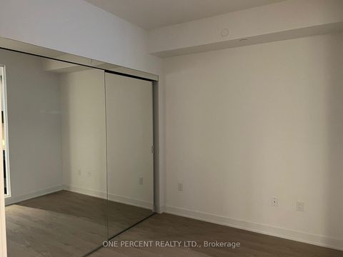 Photo 16 at 204, - 3900 Confederation Parkway, City Centre, Mississauga