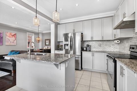 Photo 11 at 305 Moody Drive, Kleinburg, Vaughan