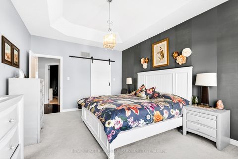 Photo 17 at 305 Moody Drive, Kleinburg, Vaughan