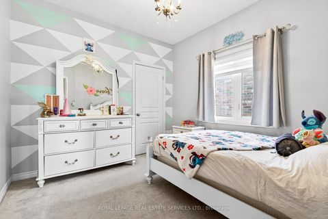 Photo 23 at 305 Moody Drive, Kleinburg, Vaughan