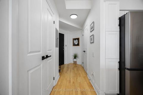 Photo 5 at PH01 - 15 Windermere Avenue, Swansea, Toronto